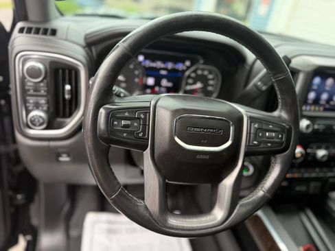 Used 2019 GMC Sierra 1500 Denali w/ Driver Alert Package II AWD/4WD image 21