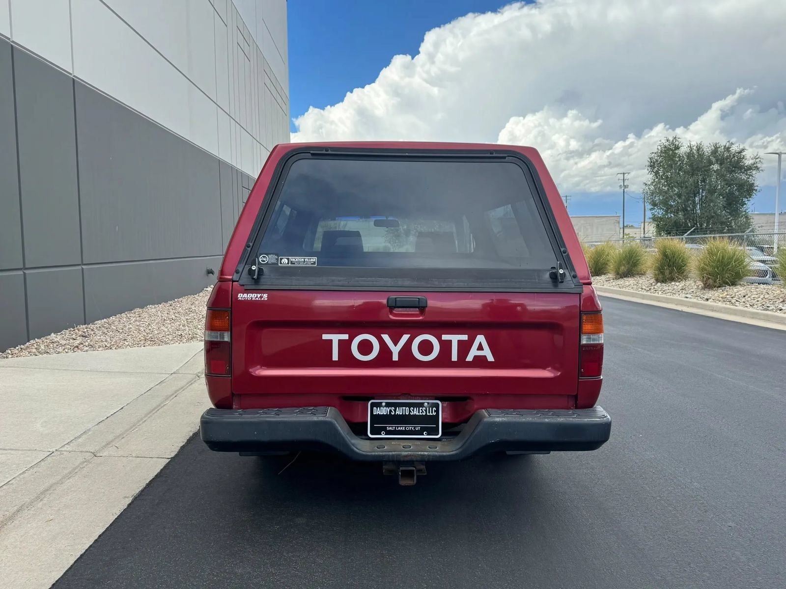 Used 1993 Toyota Pickup 2WD Regular Cab image 4