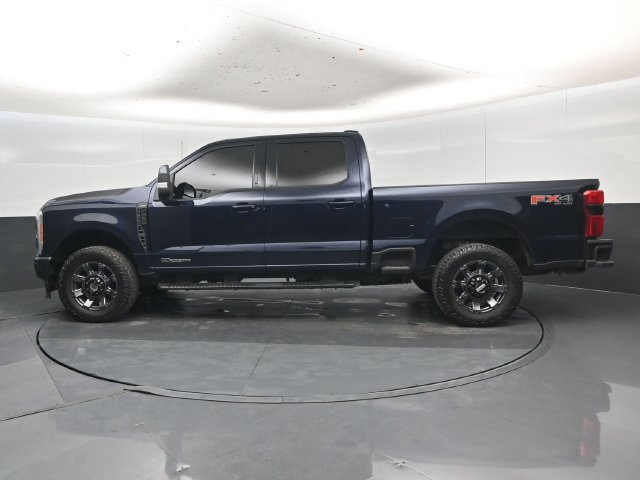 Used 2023 Ford F250 Lariat w/ Sport Appearance Package AWD/4WD image 2