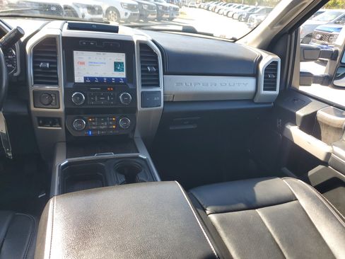Used 2021 Ford F250 Lariat w/ Lariat Value Package image 23