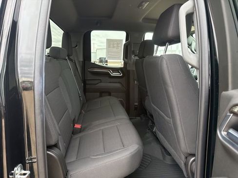 Used 2023 Chevrolet Silverado 1500 LT w/ Z71 Off-Road Package image 42