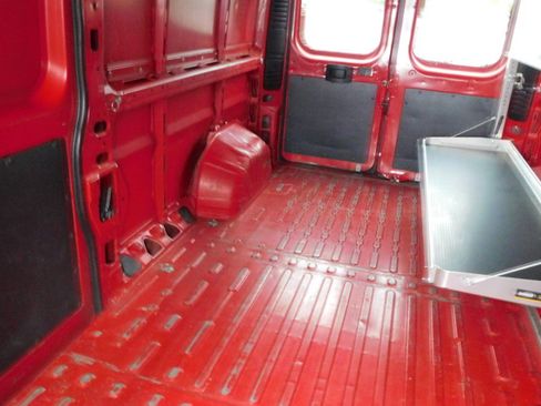 Used 2019 RAM ProMaster 2500 image 23