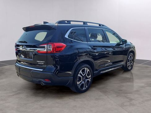 Used 2023 Subaru Ascent Limited w/ Technology Package image 4