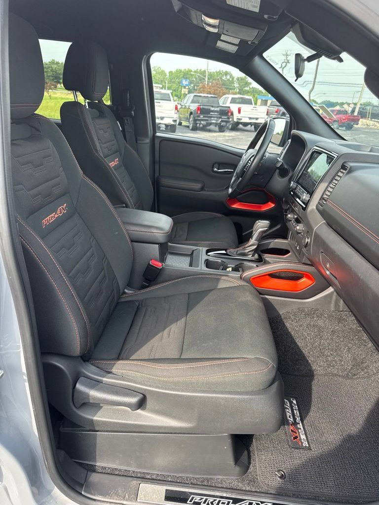 Used 2024 Nissan Frontier PRO-4X w/ Off-Road Protection Package AWD/4WD image 43
