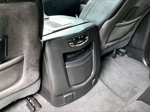 Used 2020 Cadillac Escalade Platinum RWD image 10