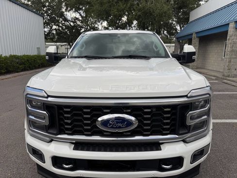 Used 2023 Ford F450 Limited w/ FX4 Off-Road Package image 10