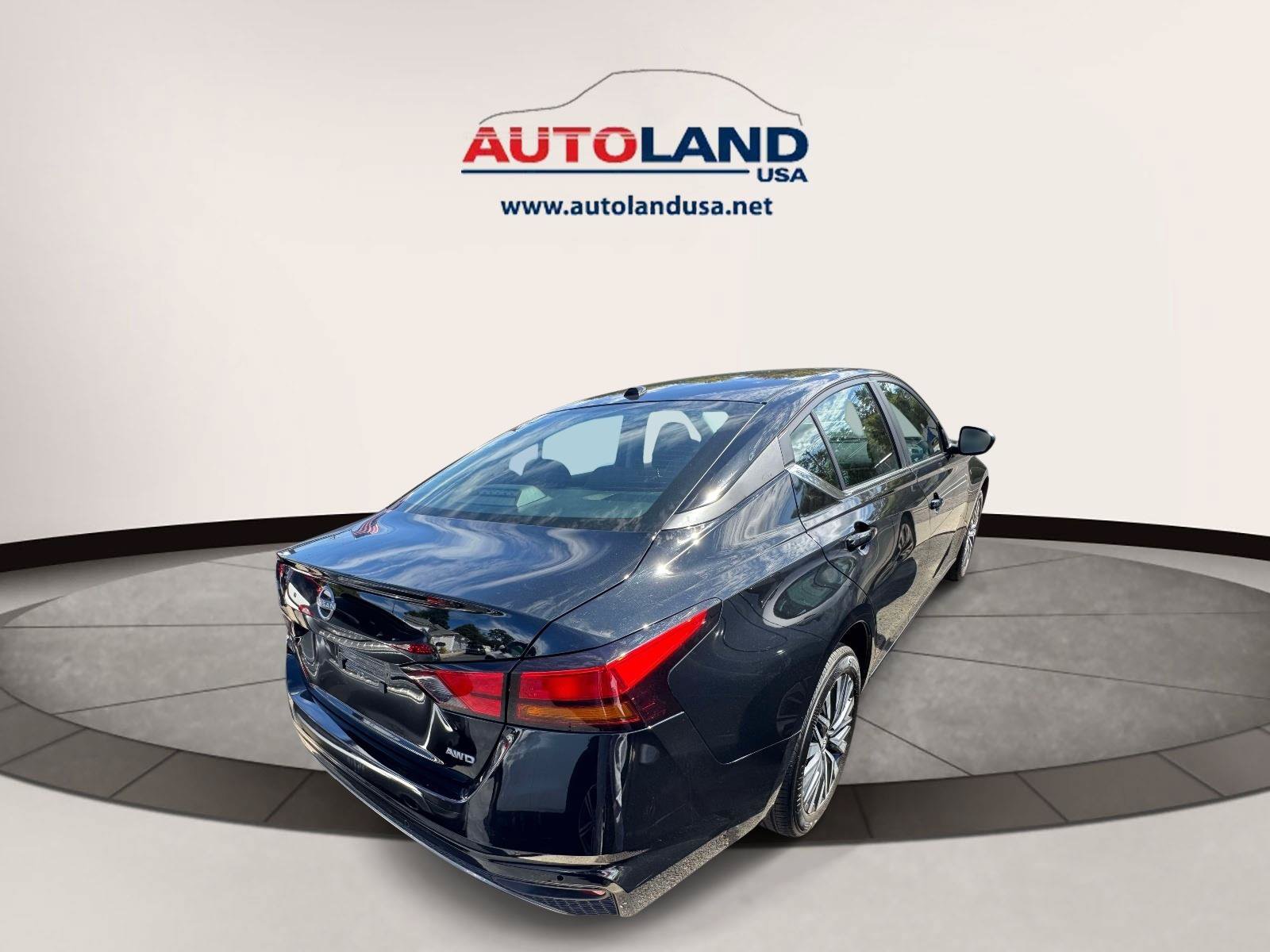 Used 2026 Nissan Altima 2.5 SV AWD/4WD image 3
