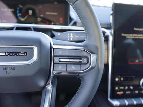 New 2025 GMC Sierra EV Denali image 12