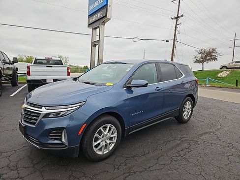 Used 2024 Chevrolet Equinox LT image 1