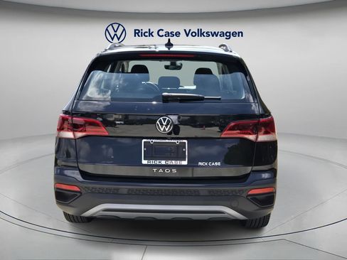 Certified 2024 Volkswagen Taos S FWD image 5