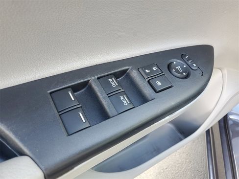 Used 2015 Honda Accord EX-L image 21