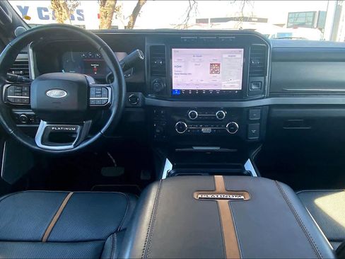 Used 2024 Ford F250 Platinum w/ FX4 Off-Road Package image 15
