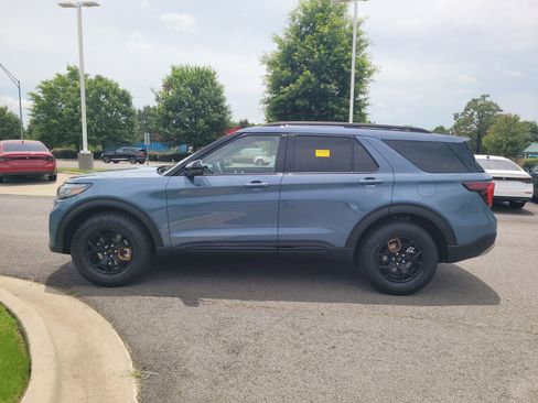 Used 2026 Ford Explorer Tremor w/ Tremor Convenience Package AWD/4WD image 6