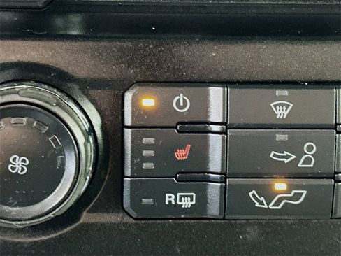 Used 2018 Ford F150 XLT w/ Equipment Group 302A Luxury image 20