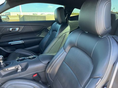 Used 2025 Ford Mustang GT Premium w/ GT Performance Package image 11