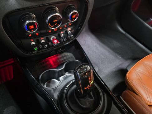 Used 2023 MINI Cooper Clubman S image 35