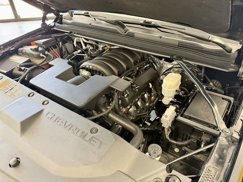 Used 2017 Chevrolet Tahoe LT RWD image 19