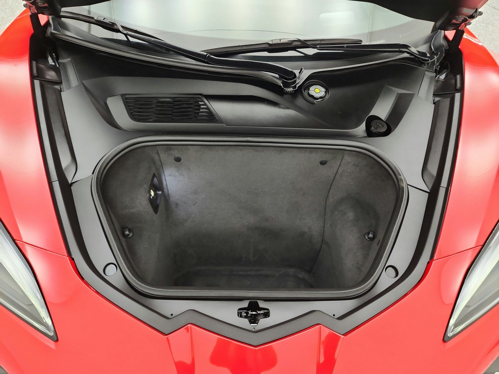 Used 2023 Chevrolet Corvette Z06 RWD image 16