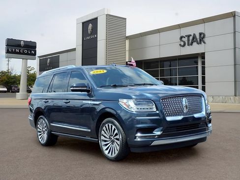 Used 2021 Lincoln Navigator Reserve w/ Luxury Package AWD/4WD image 1