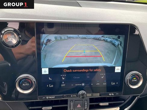 Used 2023 Lexus NX 250 FWD w/ Towing Package (2000 Lbs) image 24