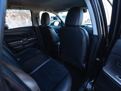 Used 2024 Mitsubishi Outlander Sport SE image 30