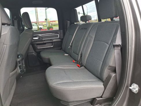 Certified 2019 RAM 3500 Big Horn AWD/4WD image 27