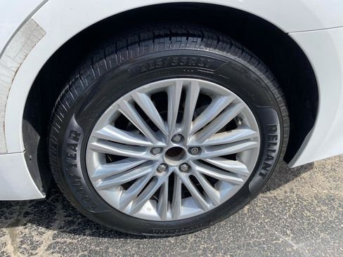 Used 2014 Lexus ES 350 w/ Luxury Package FWD image 24