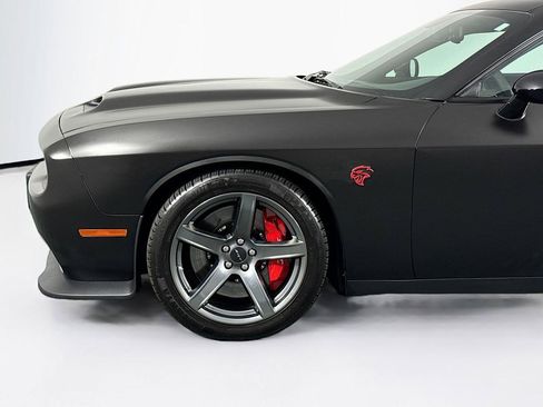 Used 2021 Dodge Challenger SRT Hellcat w/ Plus Package image 11