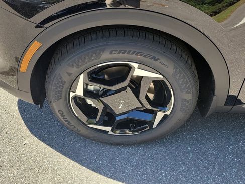 New 2026 Kia Sportage EX image 39