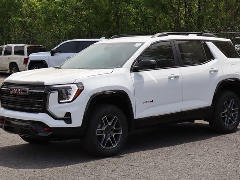 New 2026 GMC Terrain AT4 AWD/4WD image 2