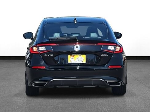 Used 2022 Honda Civic Sport Touring image 6