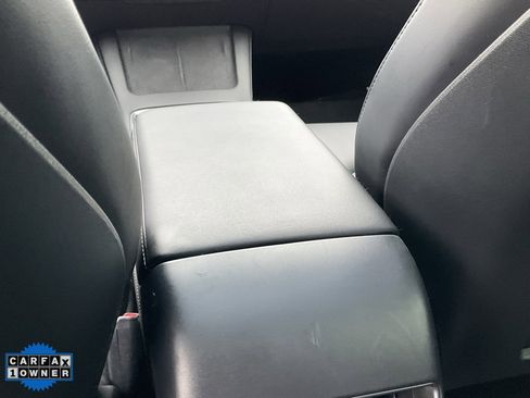 Used 2021 Tesla Model 3 Standard Range Plus image 44