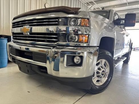 Used 2016 Chevrolet Silverado 2500 LT w/ LT Convenience Package RWD image 36