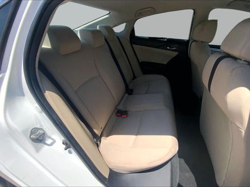 Used 2018 Honda Civic LX image 19