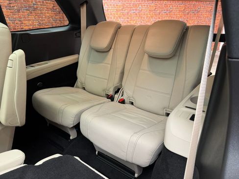 Used 2023 Mercedes-Benz GLS 580 4MATIC image 22