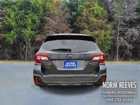 Used 2019 Subaru Outback 3.6R Limited image 18