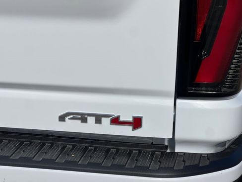 New 2026 GMC Sierra 3500 AT4 w/ AT4 Premium Plus Package image 21