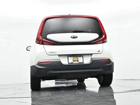 Used 2021 Kia Soul S FWD image 19