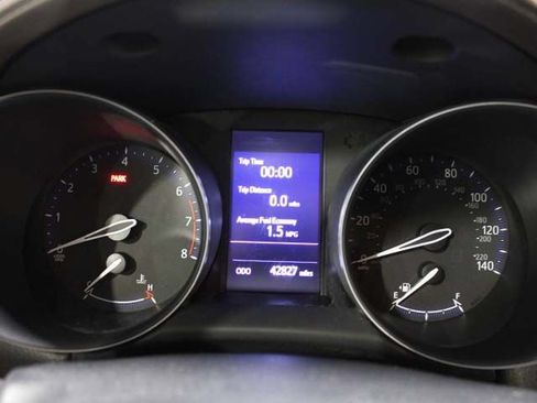 Certified 2019 Toyota C-HR Limited FWD image 11