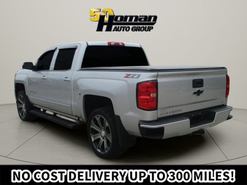 Used 2018 Chevrolet Silverado 1500 LT w/ All Star Edition AWD/4WD image 3