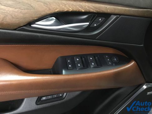 Used 2017 Cadillac Escalade Premium Luxury image 20