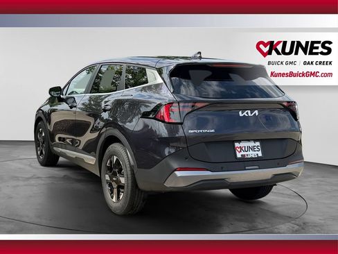 Used 2026 Kia Sportage LX FWD image 8