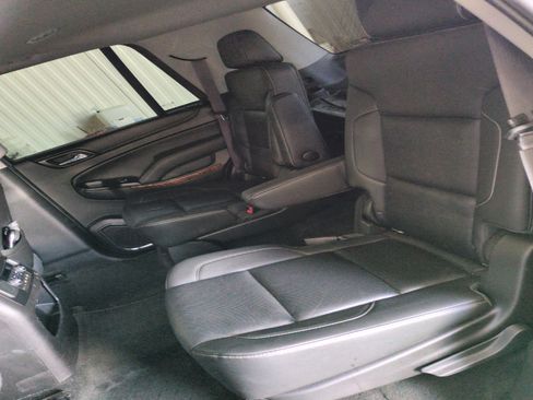 Used 2017 Chevrolet Tahoe Premier AWD/4WD image 3