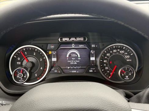 Certified 2025 RAM 3500 Big Horn AWD/4WD image 36