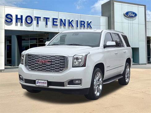 Used 2020 GMC Yukon Denali w/ Open Road Package image 3