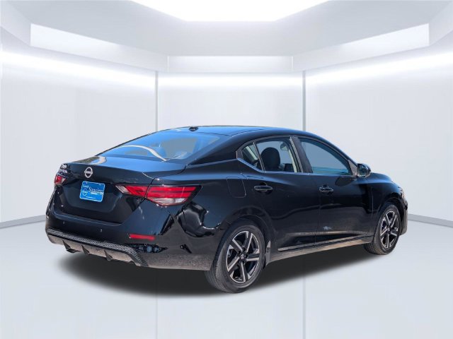 Used 2025 Nissan Sentra SV FWD image 6