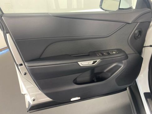 Certified 2026 Lexus ES 350e w/ Convenience Package FWD image 21