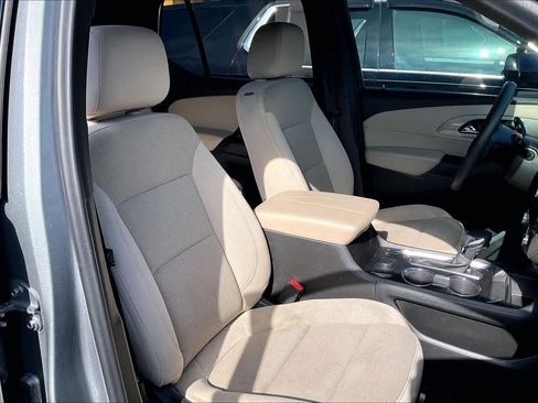 Certified 2023 Chevrolet Traverse LS image 7