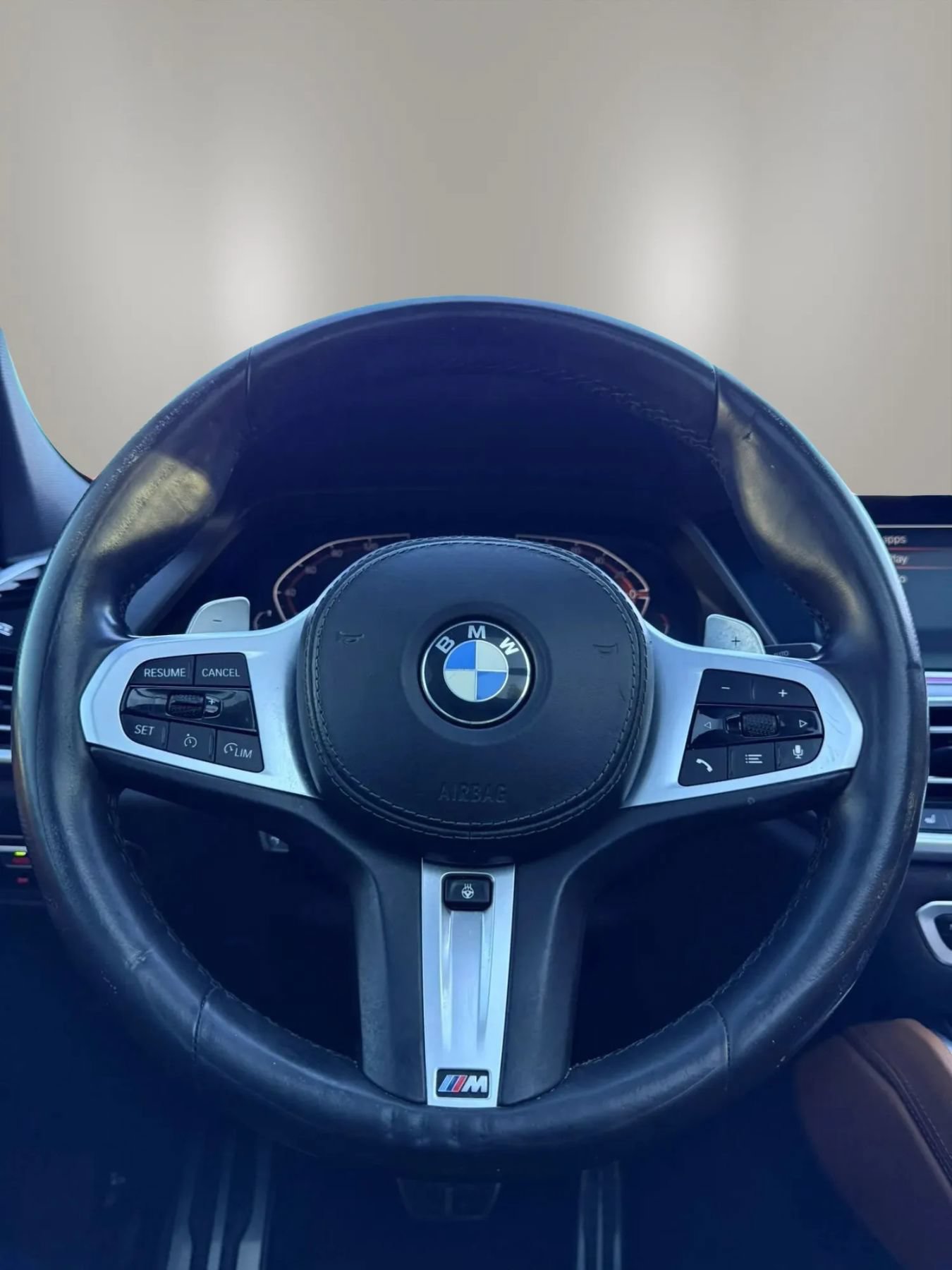 Used 2022 BMW X6 xDrive40i w/ M Sport Package AWD/4WD image 16