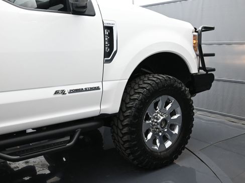 Used 2018 Ford F250 Lariat w/ Lariat Ultimate Package image 49